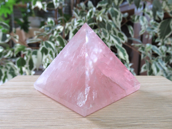 ローズクォーツ ピラミッド 紅水晶 天然石専門店 販売/鬮石