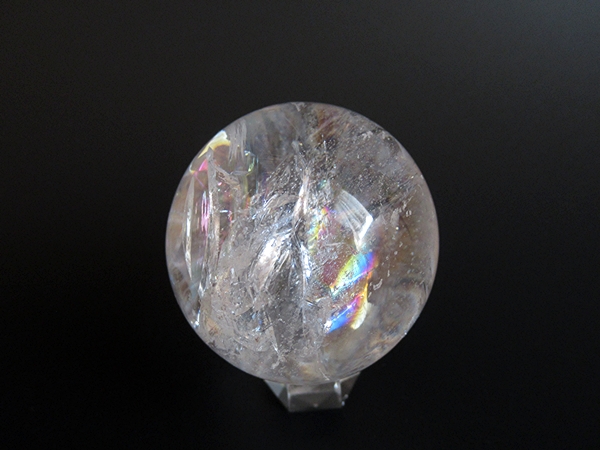 コリント産 レインボークォーツ 水晶 丸玉 ミナスジェライス州