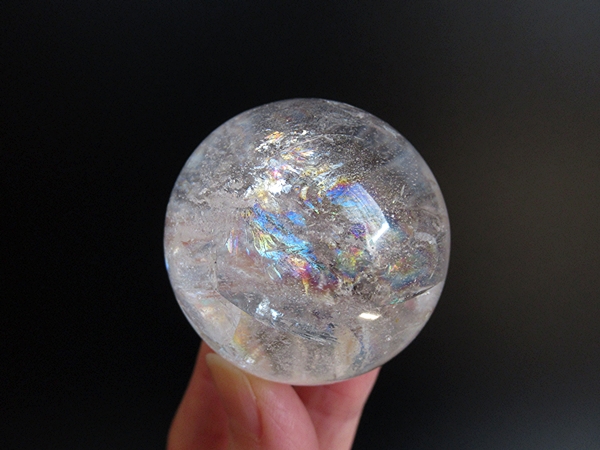 コリント産 レインボークォーツ 水晶 丸玉 ミナスジェライス州