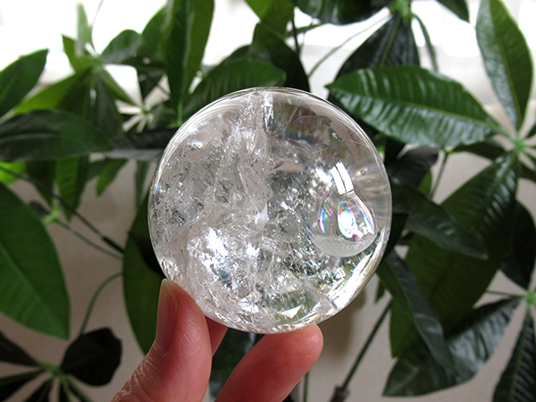 ミナスジェライス州 コリント産 レインボークォーツ 水晶丸玉