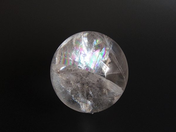 コリント産 レインボークォーツ 水晶 丸玉 ミナスジェライス州