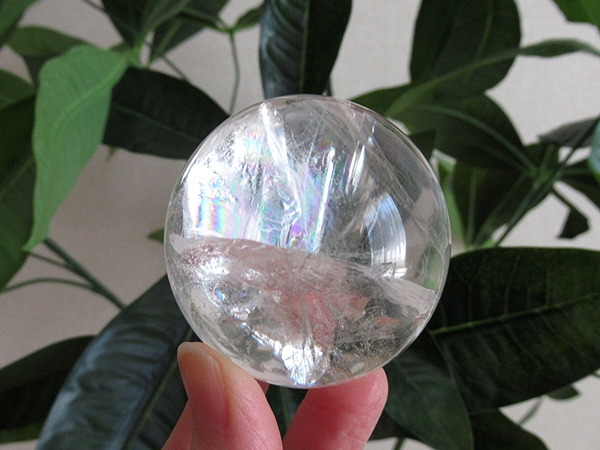 コリント産 レインボークォーツ 水晶 丸玉 ミナスジェライス州
