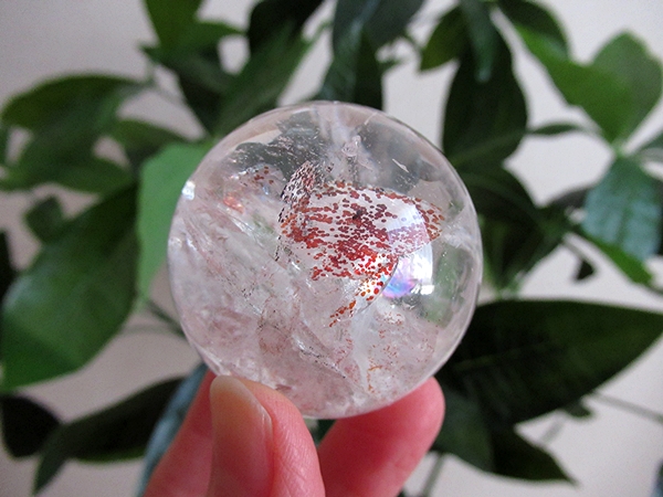 コリント産 レインボークォーツ 水晶 丸玉 ミナスジェライス州