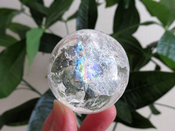 コリント産 レインボークォーツ 水晶 丸玉 ミナスジェライス州