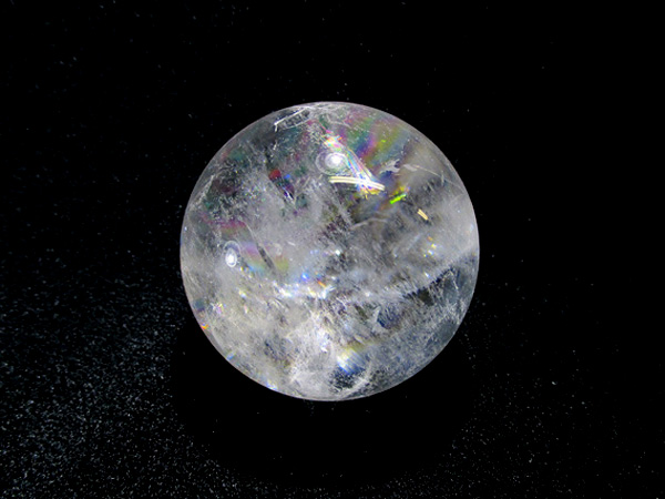 高品質】 天然水晶 レインボークォーツ（虹入り） ブラジル産 丸玉