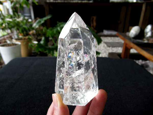 レインボースタッデッドクォーツ/天然水晶ポイント/トカンティンス州産