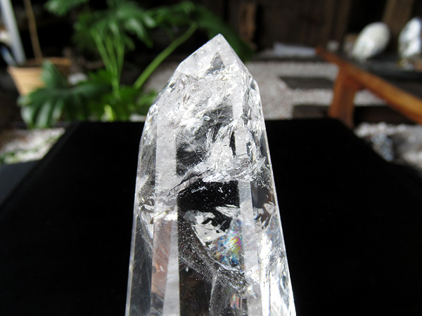 レインボースタッデッドクォーツ/天然水晶ポイント/トカンティンス州産