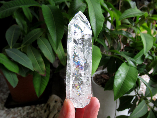 レインボースタッデッドクォーツ/天然水晶ポイント/トカンティンス州産/通販/販売 | 天然石専門店