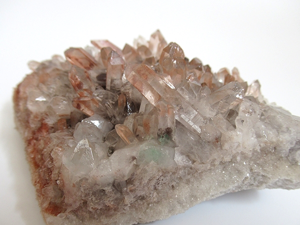リチウム レッドファントム 水晶 クラスター 原石 | 天然石専門