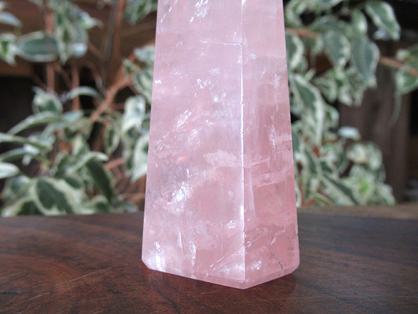 ローズクウォーツ　紅水晶　特大 ローズクォーツ ポイント 紅水晶 天然石専門店 販売/鬮石