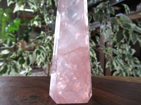 ローズクウォーツ　紅水晶　特大 ローズクォーツ ポイント 紅水晶 | 天然石専門店 【鬮石】