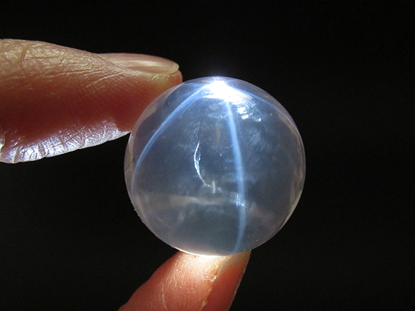 スターローズクォーツ 丸玉 紅水晶 マダガスカル産 天然石