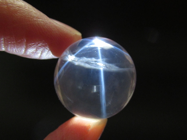 スターローズクォーツ 丸玉 紅水晶 マダガスカル産 天然石