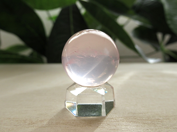 スターローズクォーツ 丸玉 紅水晶 マダガスカル産 天然石