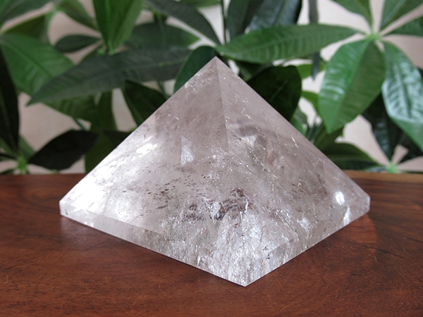 天然水晶 ピラミッド ブラジル産 トカンティンス州産