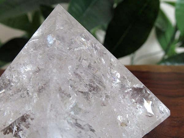 天然水晶 ピラミッド ブラジル産 トカンティンス州産