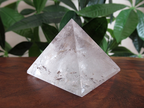 天然水晶 ピラミッド ブラジル産 トカンティンス州産