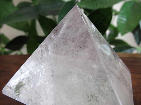 天然水晶 ピラミッド ブラジル産 トカンティンス州産