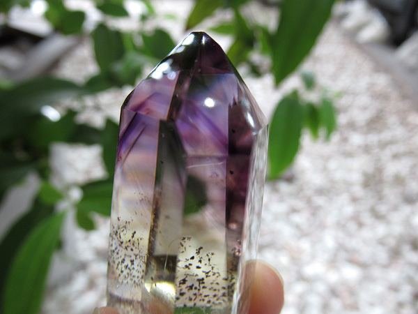 アメジストエレスチャル ポイント マダガスカル産 紫水晶