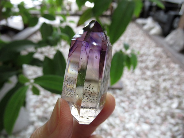 アメジストエレスチャル ポイント マダガスカル産 紫水晶
