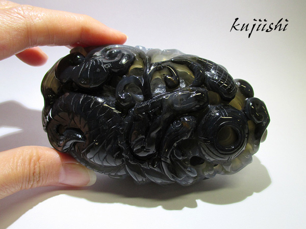 メノウ 瑪瑙 原石 縁起物 天然石置物 昇り龍運気上昇 メノウ 瑪瑙 原石 縁起物 天然石置物 昇り龍運気上昇 天然石