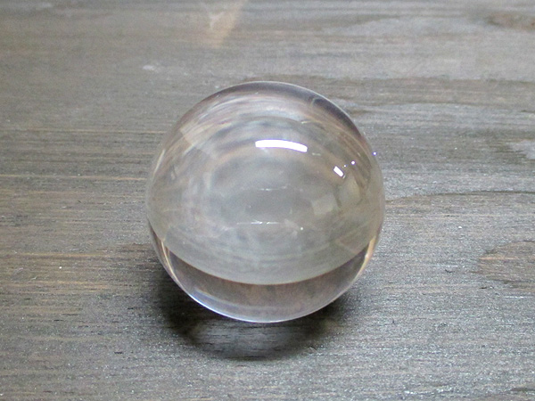 超高品質】ブルーハイダウェイクォーツ 透明 天然水晶丸玉 約