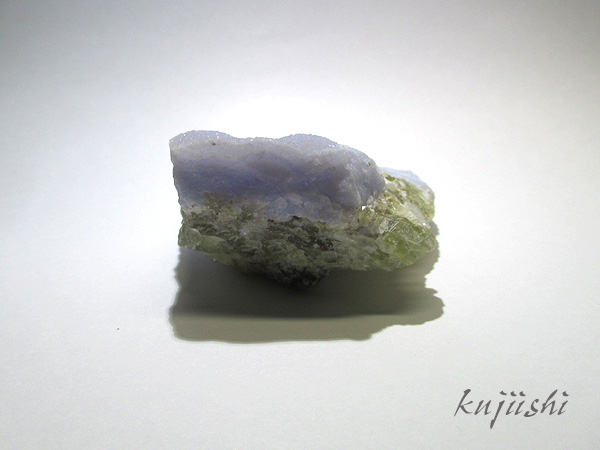 ブルーレースアゲート(ブルーカルセドニー) 原石 【鬮石（くじいし