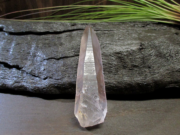 ブラジル産 レーザー水晶 原石 レーザークリスタル レムリアンシード クリスタル ブラジル産 レムリアンシード クリスタル 水晶 原石 レムリアン