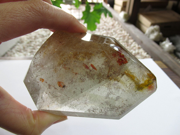 新品　高品質庭園水晶　ガーデンクォーツ　ファントムクォーツ天然石　送料安い 高品質 ファントムガーデンクォーツ 原石ポリッシュの通販 水晶