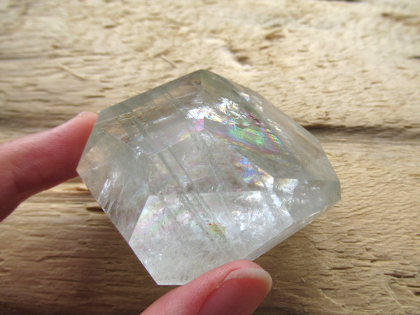 ブラジル産 高品質 ガーデン クォーツ 原石ポリッシュ 水晶
