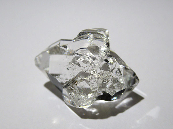 原石クラスター（ハーキマー水晶） ハーキマーダイヤモンド 連結結晶 群晶 クラスター 水晶原石