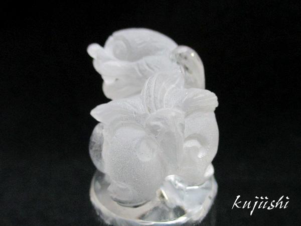 金魚　水晶　彫り 楽天市場】☆一点物☆【彫刻置物】金魚 水晶 (5A) No.14