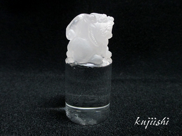 天然水晶 貔貅（ひきゅう）ヒキュウの彫刻