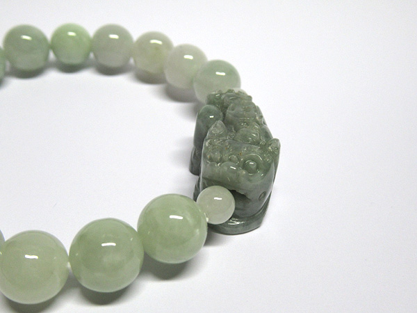 天然翡翠 ジェダイト 貔貅（ひきゅう） 彫刻 ブレスレット 販売 天然石専門店