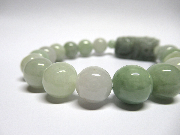 天然翡翠 ジェダイト 貔貅（ひきゅう） 彫刻 ブレスレット 販売 天然石専門店