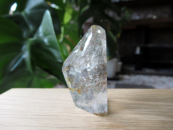 マダガスカル産 高品質 ガーデンクォーツ 原石ポリッシュ 水晶