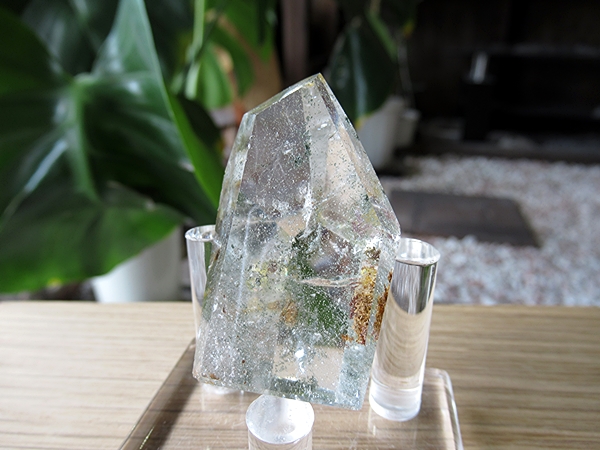 マダガスカル産 高品質 ガーデンクォーツ 原石ポリッシュ 水晶