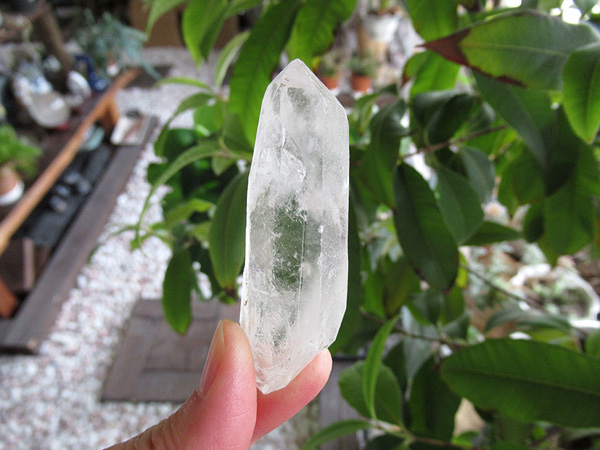 モンドクォーツ タンザニア産 激レア 高品質 天然石 パワーストーン モンドクォーツ 高品質タンザニア産水晶原石の通販/販売 |【鬮石