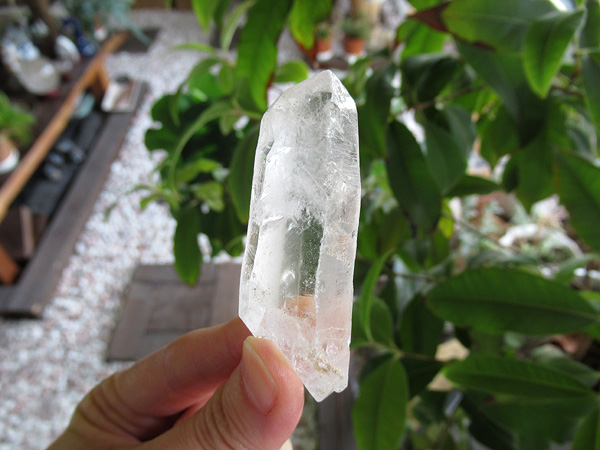 モンドクォーツ タンザニア産 激レア 高品質 天然石 パワーストーン モンドクォーツ 高品質タンザニア産水晶原石の通販/販売 |【鬮石