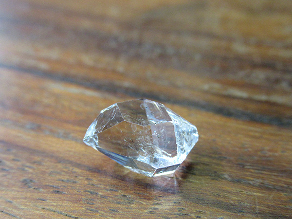 【超希少石/最強品質】オイルインクォーツ＊石油入り水晶＊　天然石 原石 オイルインクォーツ 石油入り水晶 高品質 天然石専門店【鬮石】