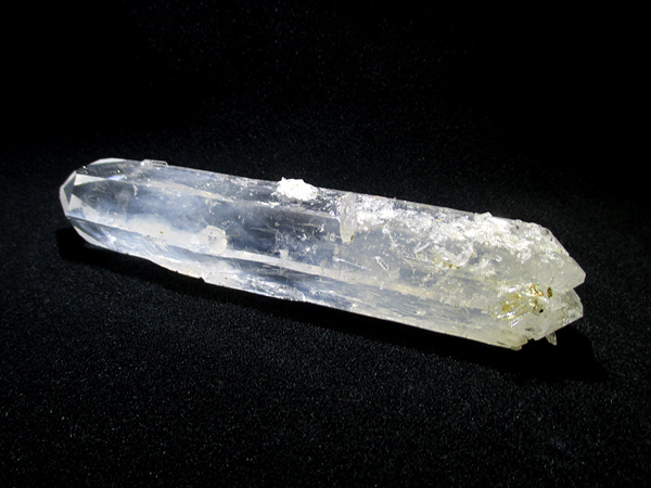 チタニウムインクォーツ（パスウェイクォーツ）原石 コロンビア産 水晶