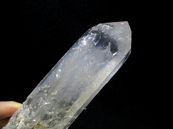 チタニウムインクォーツ（パスウェイクォーツ）原石 コロンビア産 水晶