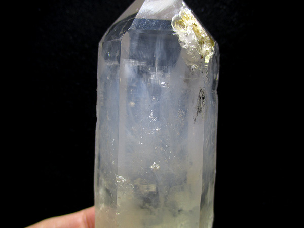 チタニウムインクォーツ（パスウェイクォーツ）原石 コロンビア産 水晶