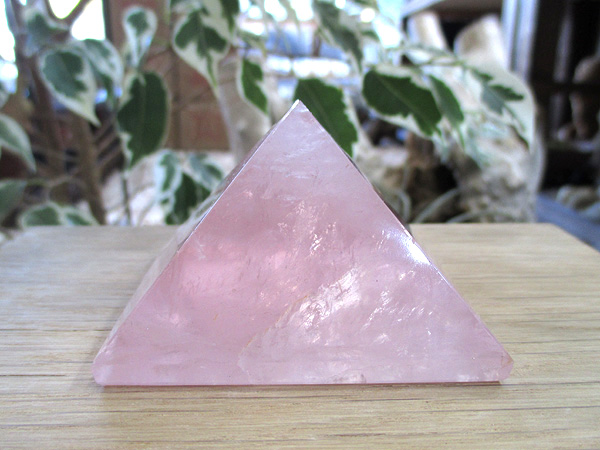 ローズクォーツ ピラミッド 紅水晶 天然石専門店 販売/鬮石