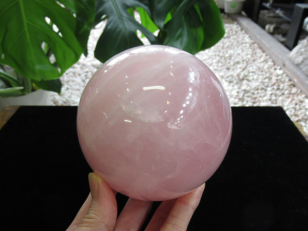 ローズクォーツ 丸玉 紅水晶 販売 | 天然石専門店 【鬮石】 