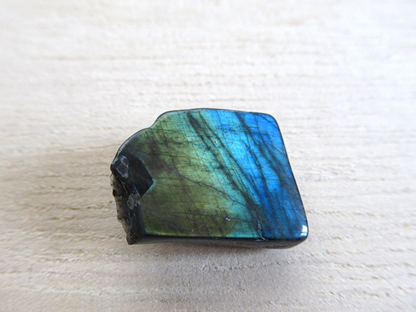 スペクトロライト 原石 ポリッシュ 鉱物 天然石