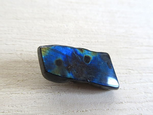 スペクトロライト 原石 ポリッシュ 鉱物 天然石