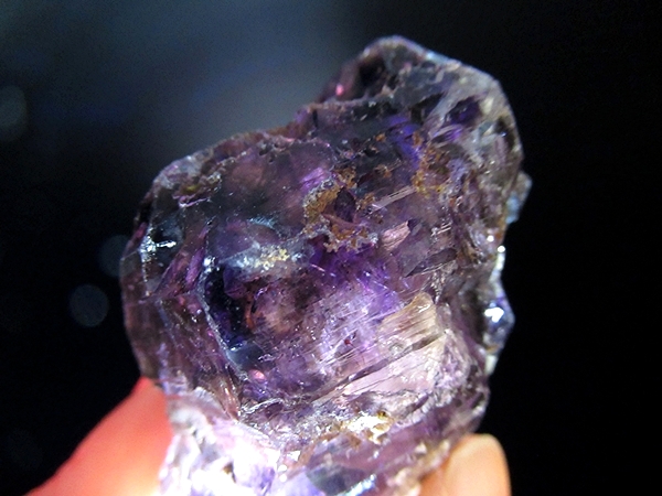 ザンビア産 アメジストエレスチャル原石