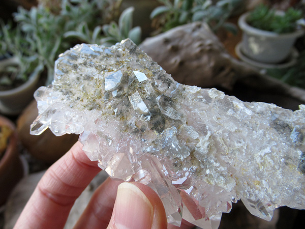 ブラジル ミナスジェライス州 ゼカ デ ソーザ 水晶 クラスター 原石