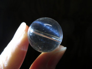 ブルースタークォーツ丸玉　約18mm　ブレスレット用　天然水晶 穴あきビーズ　【鬮石】